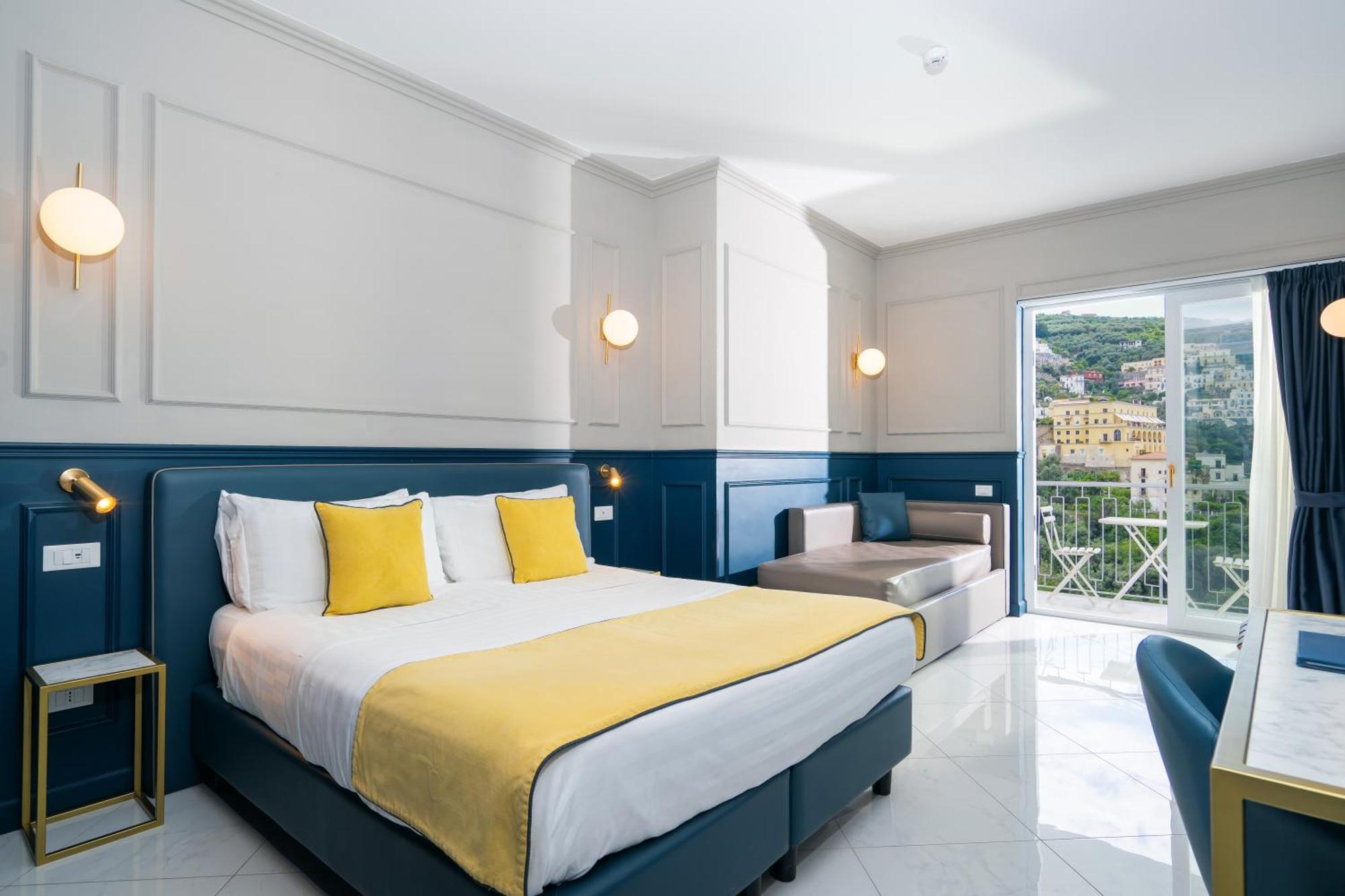 Hotel Mary Vico Equense Esterno foto